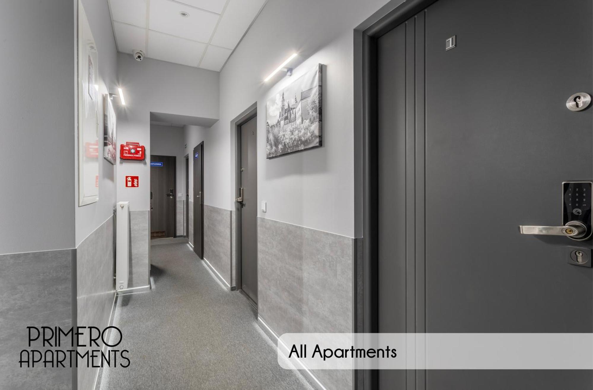Primero Elegant Old Town Aparthotel *