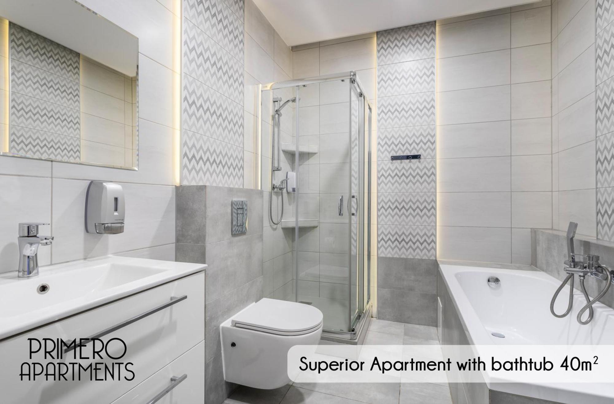 Primero Elegant Old Town Aparthotel